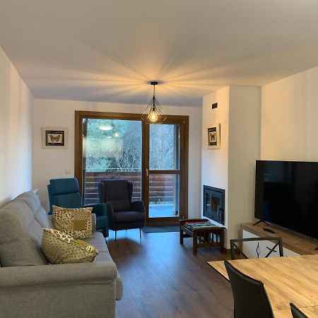 Bpirineos-Sierra De Chia Apartment Бенаск Екстериор снимка