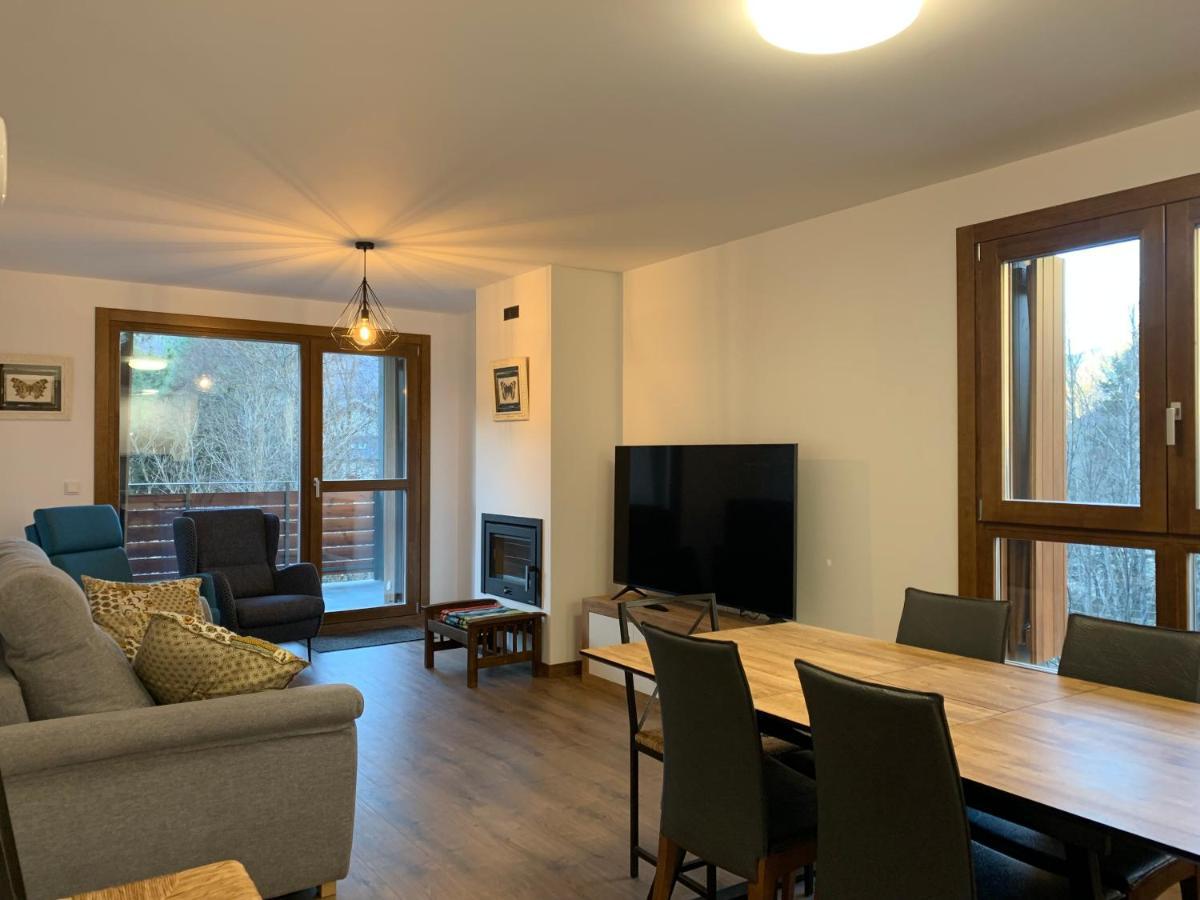Bpirineos-Sierra De Chia Apartment Бенаск Екстериор снимка